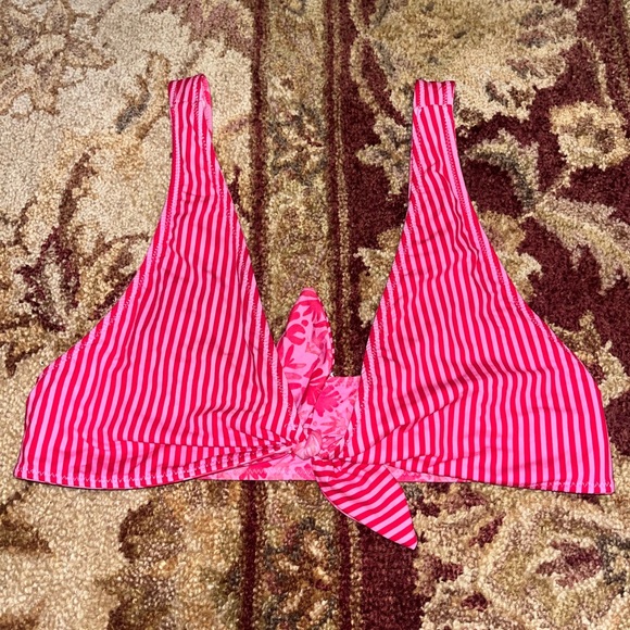 Pink Striped and Floral Reversible Vineyard Vines Bikini Set - Picture 2 of 11